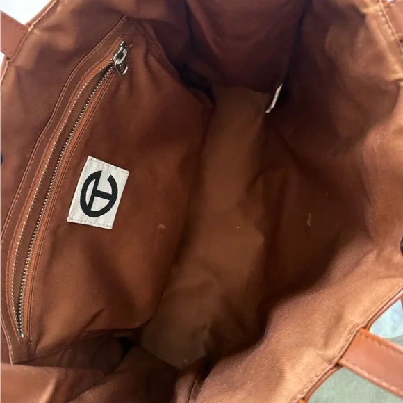 Telfar Medium Tan Shopping Bag - Picture 6 of 6